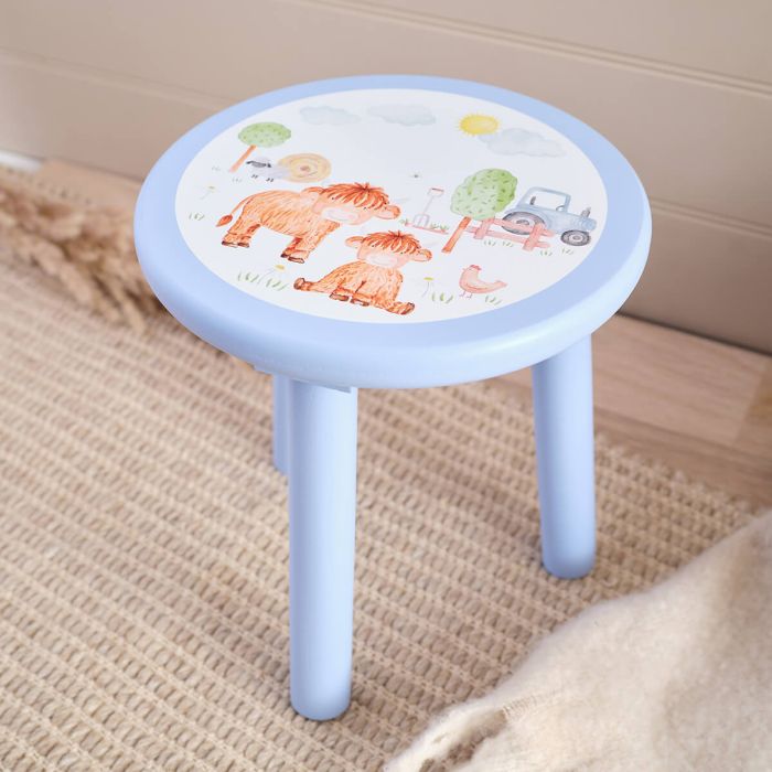 MINI FARM HIGHLAND COW STOOL